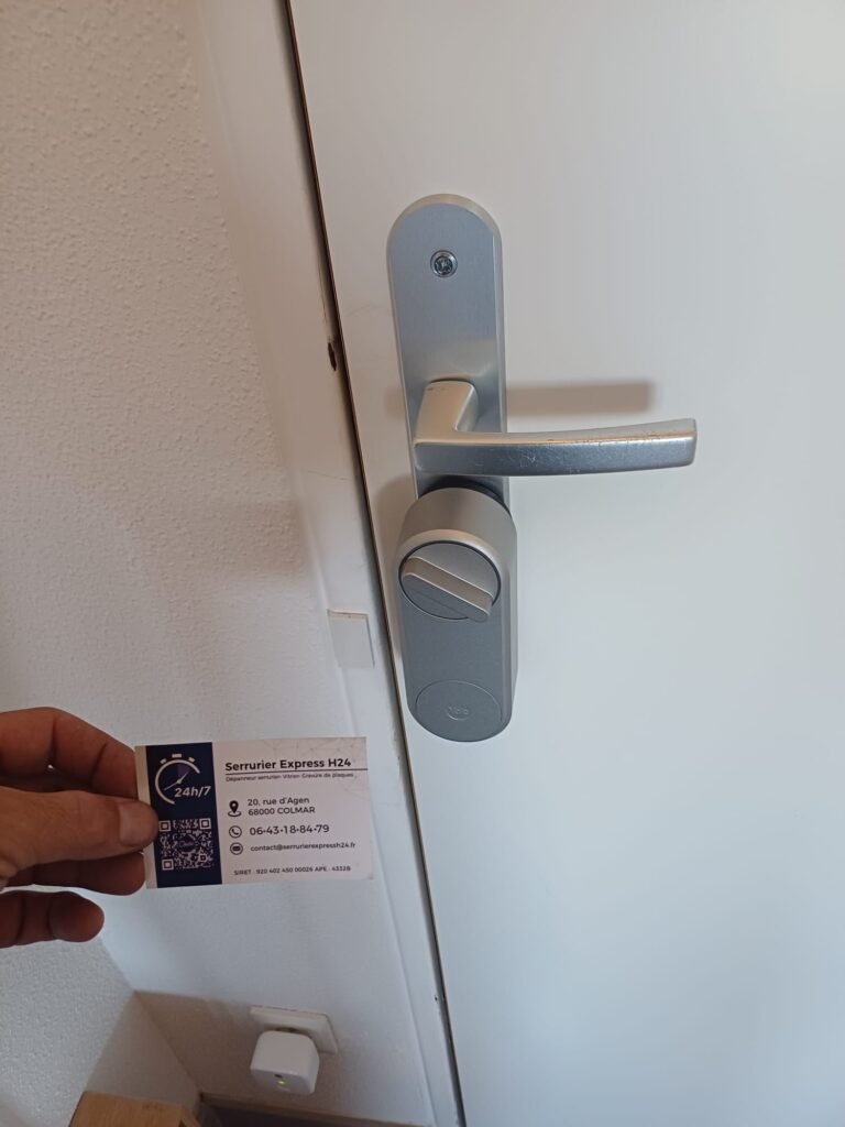Système de verrouillage connecté pour porte d'entrée - Haut-Rhin et Belfort Système de verrouillage connecté pour porte d'entrée - Haut-Rhin et Belfort
